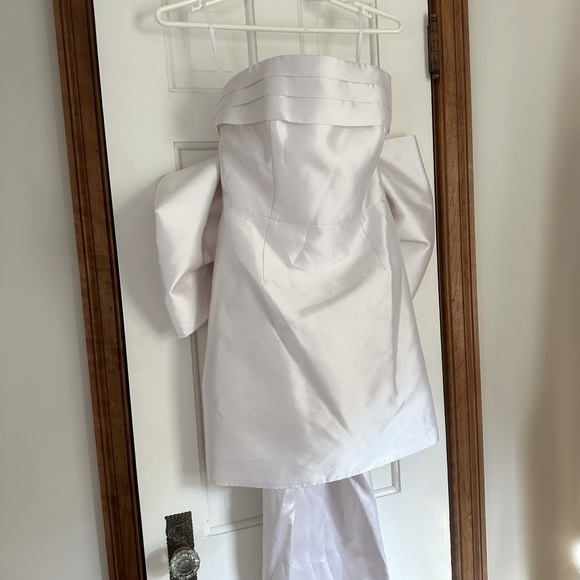 NWT Alexia Maria Sophie Bow-Embellished Minidress - Picture 7 of 15